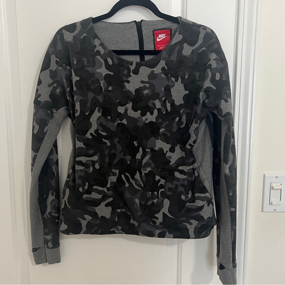 Nike Camouflage Sweatshirt - Picture 4 of 6